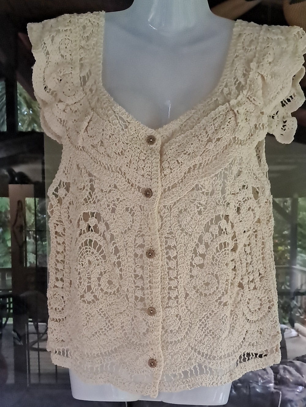 Crochet Lace Button-Front Women’s Top in Cream